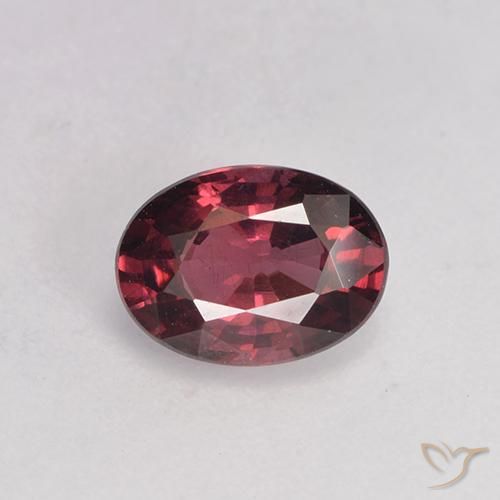 0.99ct 자연스러운 미디엄 다크 레드 로돌라이트 가넷, 타원형, VS