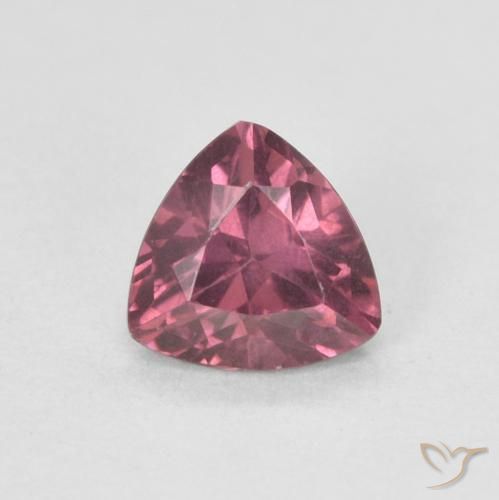 0.57ct 자연스러운 다크 레드 로돌라이트 가넷, 일조, VS