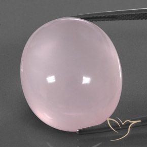 47.42ct 자연스러운 풍선껌 핑크 로즈 쿼츠, 타원형, 투명/반투명