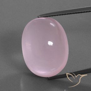 24.95ct 자연스러운 라이트 핑크 로즈 쿼츠, 타원형, 투명한
