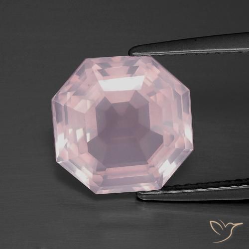 4.84ct 자연스러운 라이트 핑크 로즈 쿼츠, 에메랄드 컷, 투명한