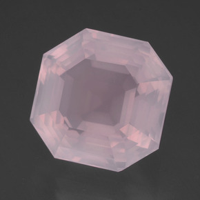 14.37캐럿 천연 라이트 핑크 로즈 쿼츠, 에메랄드 컷, 14.9×14.8 mm, 투명한