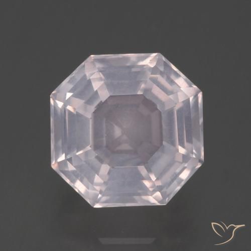 3.64ct 자연스러운 매우 밝은 분홍색 로즈 쿼츠, 에메랄드 컷, 투명한