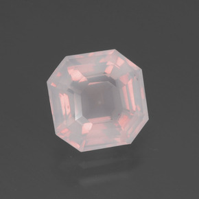 2.67캐럿 천연 베리 라이트 로즈 핑크 로즈 쿼츠, 에메랄드 컷, 8.7×8.6 mm, 투명한