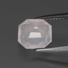 2.67캐럿 천연 베리 라이트 로즈 핑크 로즈 쿼츠, 에메랄드 컷, 8.7×8.6 mm, 투명한
