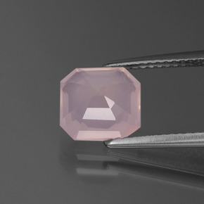 2.20캐럿 천연 라이트 핑크 로즈 쿼츠, 에메랄드 컷, 8.4×8.3 mm, 투명한