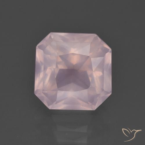 4.57ct 자연스러운 라이트 핑크 로즈 쿼츠, 에메랄드 컷, 투명한