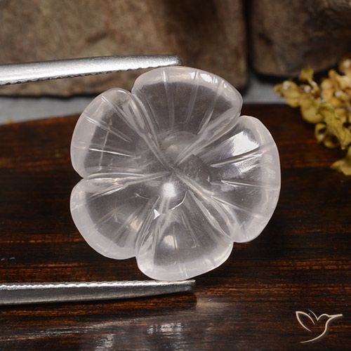 11.24ct 자연스러운 하얀색 로즈 쿼츠, 플라워 컷, 투명한