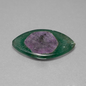 13.47캐럿 천연 바이컬러 푸크사이트 포함 루비, 마퀴즈, 27×17.3 mm, 투명한