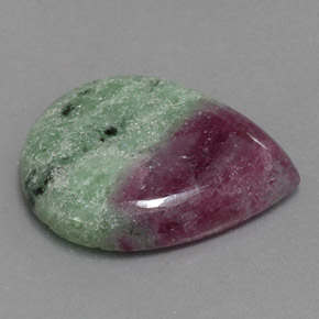 15.70캐럿 천연 멀티컬러 루비 조이사이트, 배 모양, 21.3×17.3 mm, 불투명체