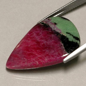 23.73캐럿 천연 멀티컬러 루비 조이사이트, 배 모양, 28×20 mm, 불투명체