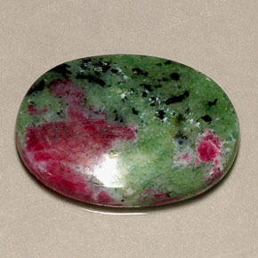 21.97캐럿 천연 멀티컬러 루비 조이사이트, 타원형 컷, 25.8×18.8 mm, 불투명체