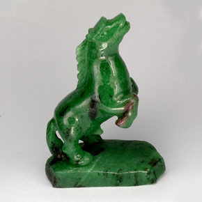 141.04캐럿 천연 멀티컬러 루비 조이사이트, 멋진 모양, 51.1×36.2 mm, 불투명체