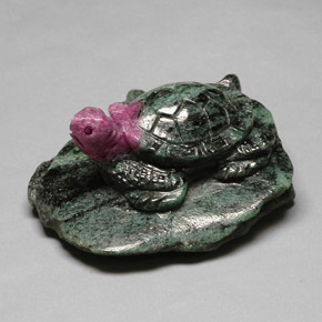 442.95캐럿 천연 멀티컬러 루비 조이사이트, 멋진 모양, 60.3×55.3 mm, 불투명체