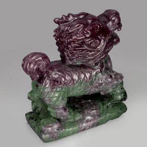836.38캐럿 천연 멀티컬러 루비 조이사이트, 멋진 모양, 65.1×59.7 mm, 불투명체