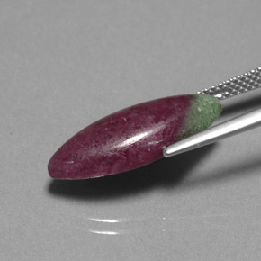 9.44캐럿 천연 멀티컬러 루비 조이사이트, 마퀴즈, 20.3×9.3 mm, 불투명체