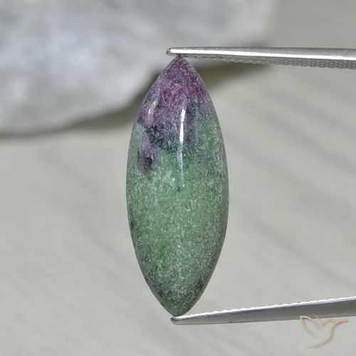 9.37ct 자연스러운 다색 루비-Zoisite, 보석, 불투명체