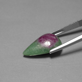 13.36캐럿 천연 멀티컬러 루비 조이사이트, 배 모양, 20.2×13 mm, 불투명체