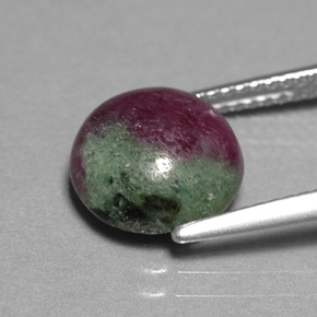 4.96캐럿 천연 멀티컬러 루비 조이사이트, 라운드 컷, 9.86 mm, 불투명체