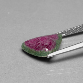 5.18캐럿 천연 멀티컬러 루비 조이사이트, 트릴리언, 14.1×9.4 mm, 불투명체
