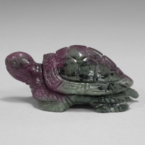 131.95캐럿 천연 멀티컬러 루비 조이사이트, 멋진 모양, 42.1×25 mm, 불투명체