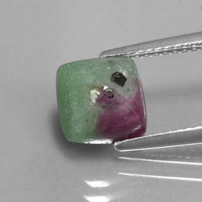 2.87캐럿 천연 멀티컬러 루비 조이사이트, 스퀘어, 7.9×7.9 mm, 불투명체