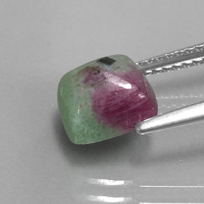 2.87캐럿 천연 멀티컬러 루비 조이사이트, 스퀘어, 7.9×7.9 mm, 불투명체