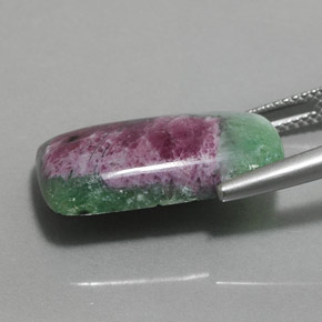 14.49캐럿 천연 멀티컬러 루비 조이사이트, 쿠션 컷, 21.3×11.3 mm, 불투명체