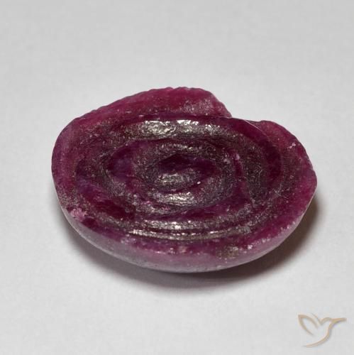 12.46캐럿 천연 Medium Dark Reddish-Purple 루비-Zoisite, 플라워 컷, 불투명체