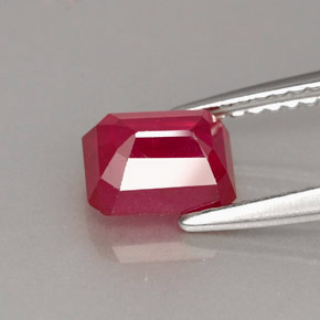 1.65캐럿 천연 핑크 레드 루비, 에메랄드 컷, 6.9×5.3 mm, SI