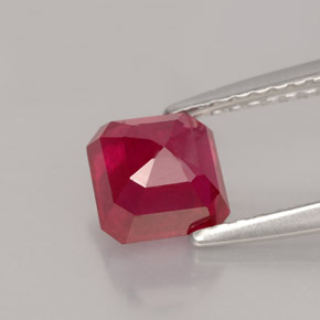 1.55캐럿 천연 핑크 레드 루비, 에메랄드 컷, 5.8×5.7 mm, SI