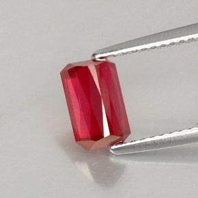 1.80캐럿 천연 레드 루비, 에메랄드 컷, 7.9×5.1 mm, VS-SI