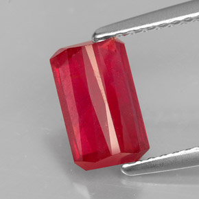 1.77캐럿 천연 레드 루비, 에메랄드 컷, 8.5×5.1 mm, VS-SI
