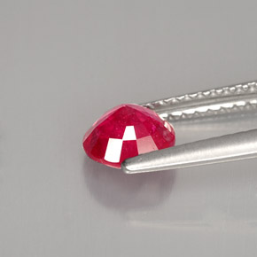 1.12캐럿 천연 레드 루비, 라운드 컷, 6.00 mm, SI