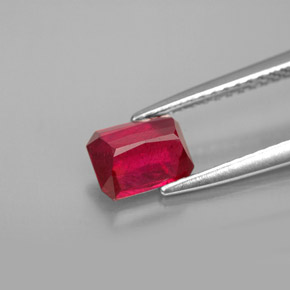 1.35캐럿 천연 핑크 레드 루비, 에메랄드 컷, 6.6×5 mm, SI