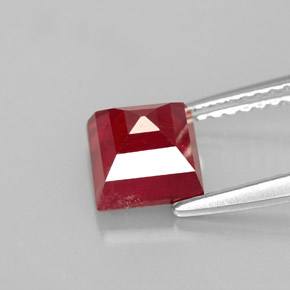 2.07캐럿 천연 레드 루비, 스퀘어, 6.2×6.1 mm, SI