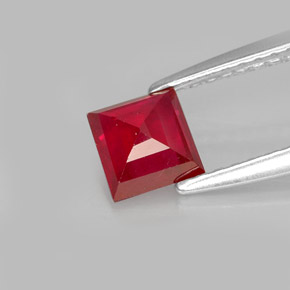 0.87캐럿 천연 레드 루비, 스퀘어, 4.9×4.9 mm, VS-SI