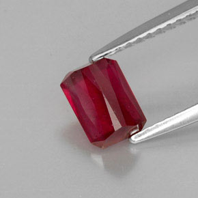 1.29캐럿 천연 레드 루비, 에메랄드 컷, 6.5×4.7 mm, VS-SI