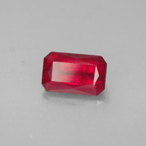 1.66캐럿 천연 레드 루비, 에메랄드 컷, 8.1×5.1 mm, SI
