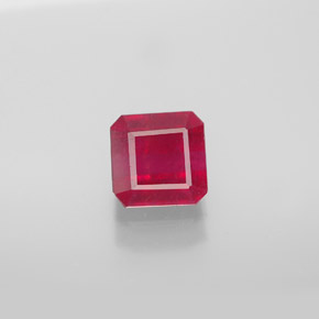 1.77캐럿 천연 핑크 레드 루비, 에메랄드 컷, 6.2×6.1 mm, SI