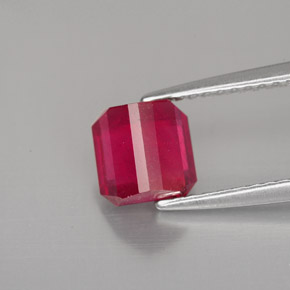 1.63캐럿 천연 핑크 레드 루비, 에메랄드 컷, 6.1×6 mm, SI