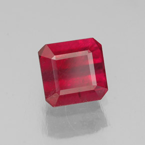 1.60캐럿 천연 핑크 레드 루비, 에메랄드 컷, 6.2×6.1 mm, SI