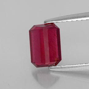 1.48캐럿 천연 핑크 레드 루비, 에메랄드 컷, 7.1×5.1 mm, SI