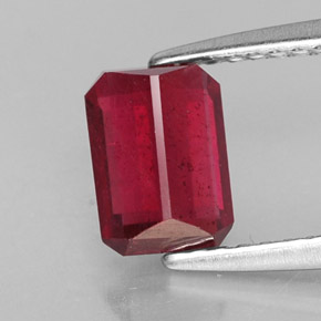 1.60캐럿 천연 핑크 레드 루비, 에메랄드 컷, 7.1×5.1 mm, SI
