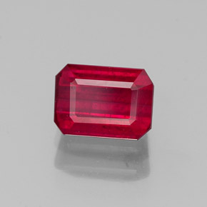 1.57캐럿 천연 레드 루비, 에메랄드 컷, 7×5 mm, SI