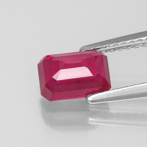 1.54캐럿 천연 핑크 레드 루비, 에메랄드 컷, 7.3×5.2 mm, VS-SI