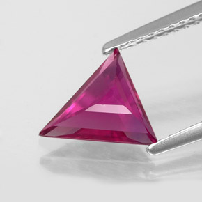 1.36캐럿 천연 바이올렛 레드 루비, 트릴리언, 8.1×8.1 mm, VS-SI
