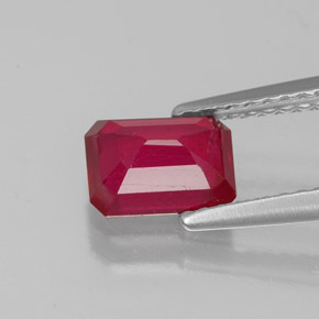 1.42캐럿 천연 핑크 레드 루비, 에메랄드 컷, 7.1×5.2 mm, VS-SI
