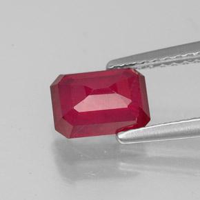 1.59캐럿 천연 핑크 레드 루비, 에메랄드 컷, 7.2×5.2 mm, VS-SI
