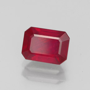1.63캐럿 천연 핑크 레드 루비, 에메랄드 컷, 7.1×5.2 mm, VS-SI